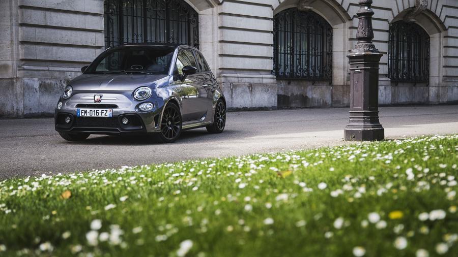  Abarth 595C Pista (312) 2017 года  (фото 4 из 7)